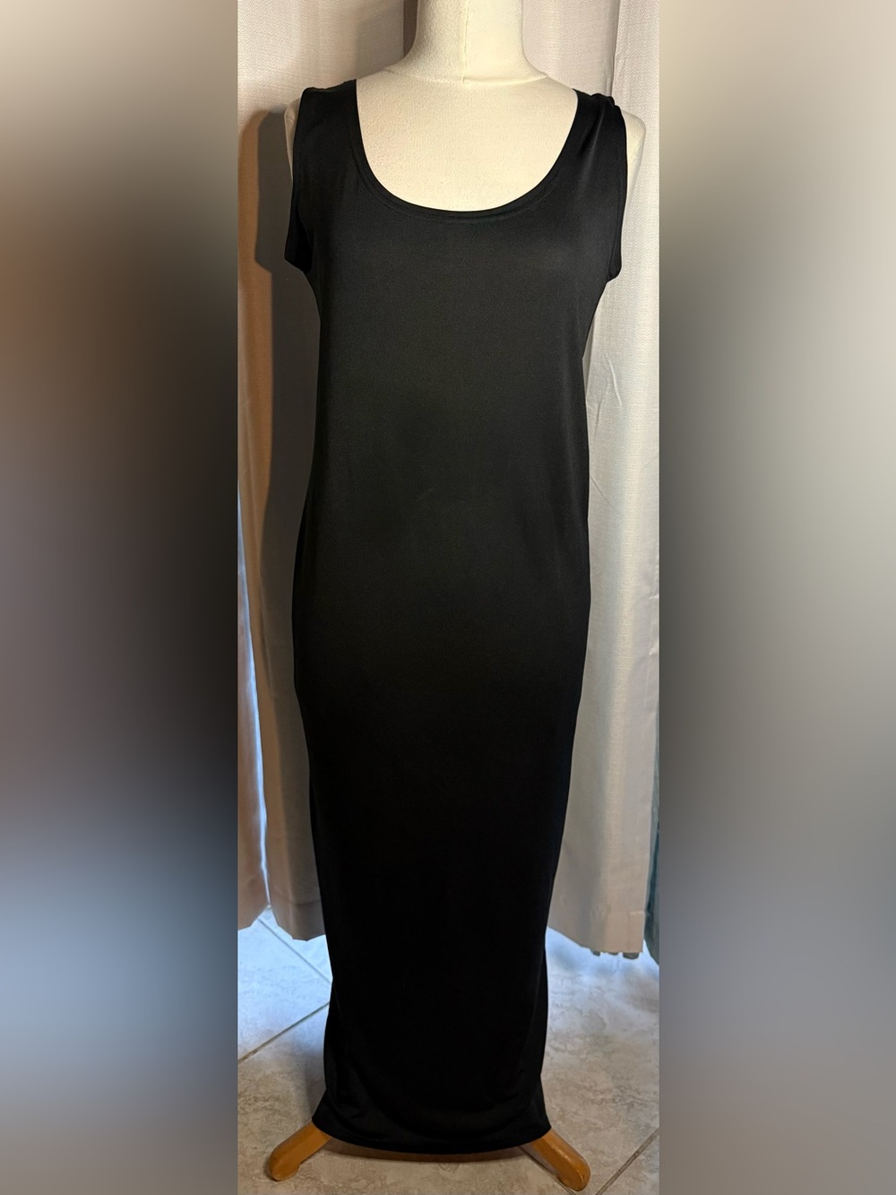 Women's Black Sleeveless Pencil Maxi Dress